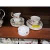 Image 4 : LG LOT OF ROYAL ALBERT LAVENDAR ROSE DISHES 