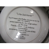 Image 4 : 3 SHELVES OF COLLECTABLE PLATES