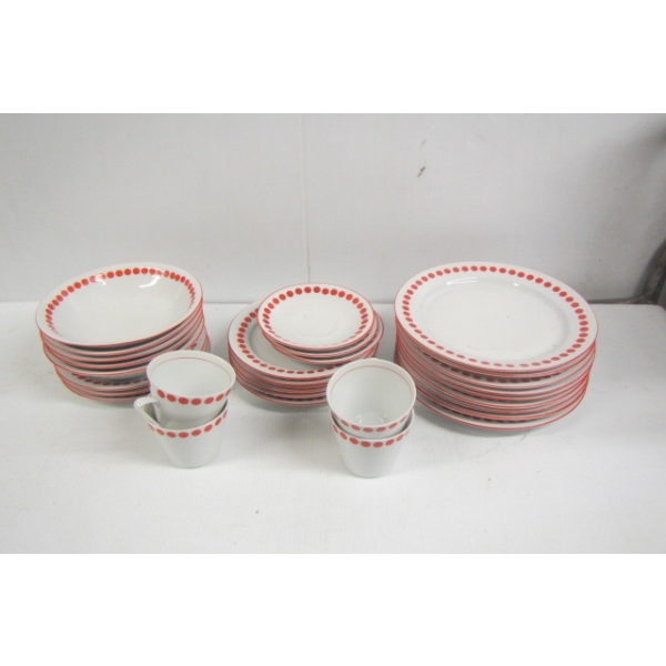 SET OF NORTHLAND FINE CHINA COCONUT SET