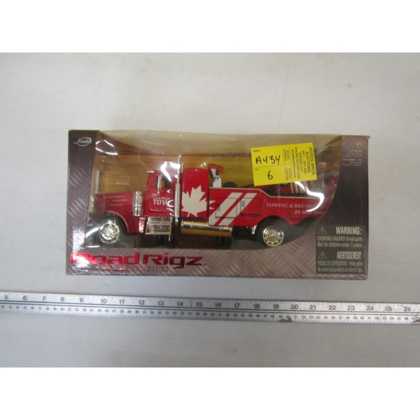 DIECAST TOY TRUCK