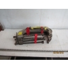 Image 1 : 4 LG. C CLAMPS & A SM. C CLAMP