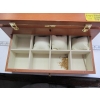 Image 3 : WATCH DISPLAY CASE