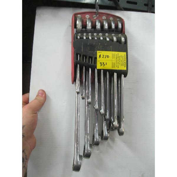 SET OF MAC SAE WRENCHES