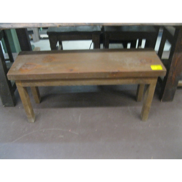WOODEN BENCH