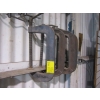 Image 2 : 4 LARGE C-CLAMPS