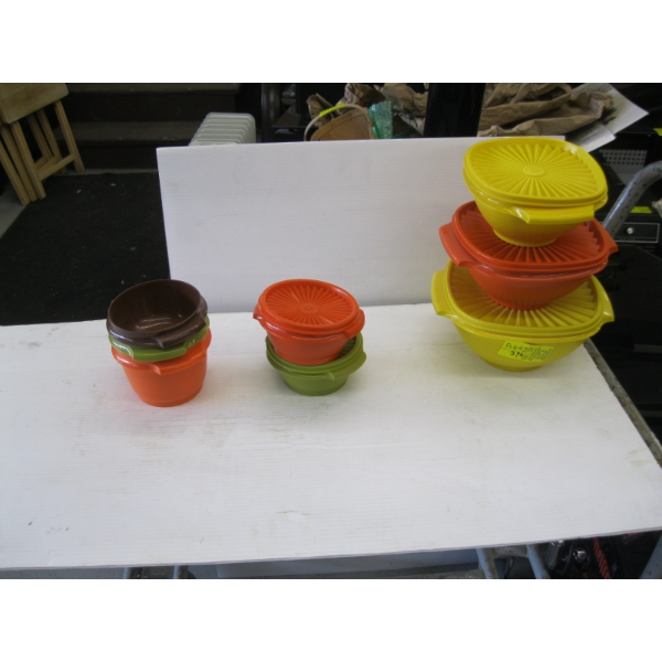 TUPPERWARE CONTAINERS 
