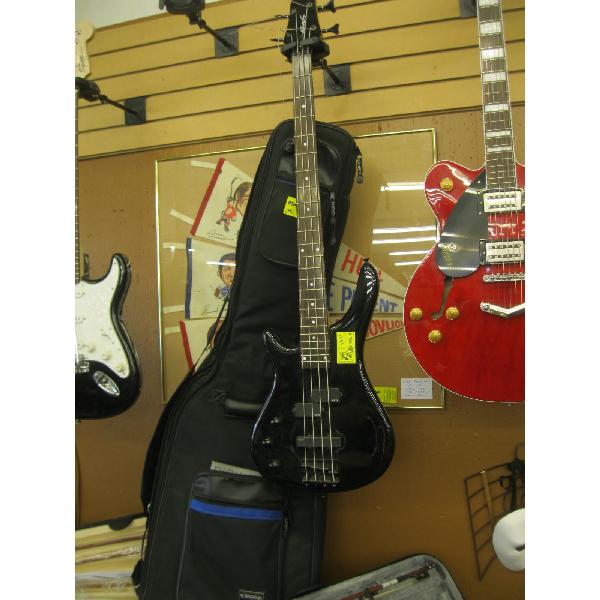 LEFT HAND STAGG BASS GUITAR W/CASE