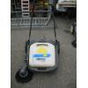 Image 1 : KARCHER DRIVEWAY SWEEPER