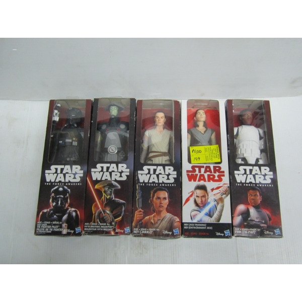 5 DISNEY STAR WARS FIGURINES