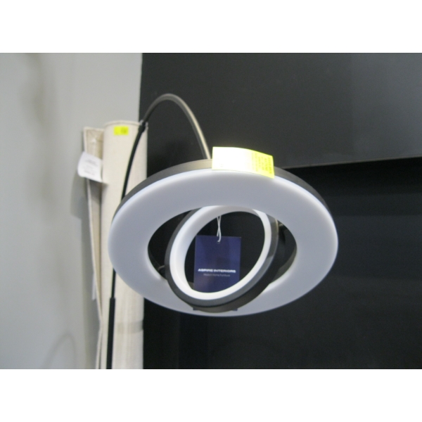 UNIQUE DESIGN LED FLOOR LAMP