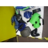 Image 2 : DUFFLE BAG W/KNEE PADS, HATS, ETC.