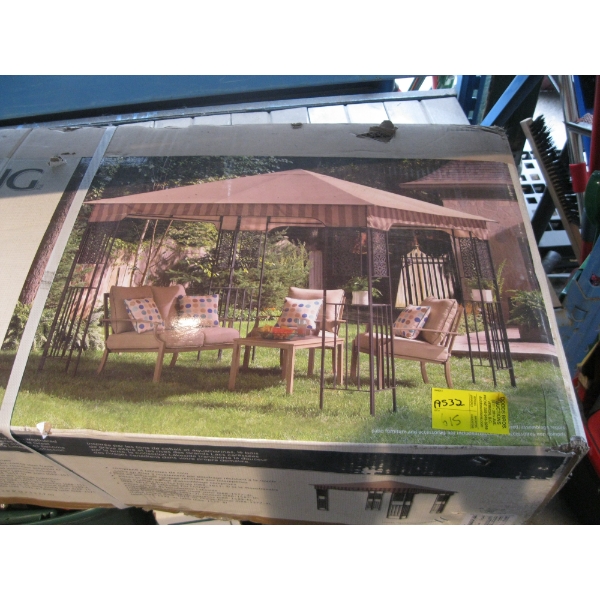 NEW 10'X10'X8'8" GAZEBO