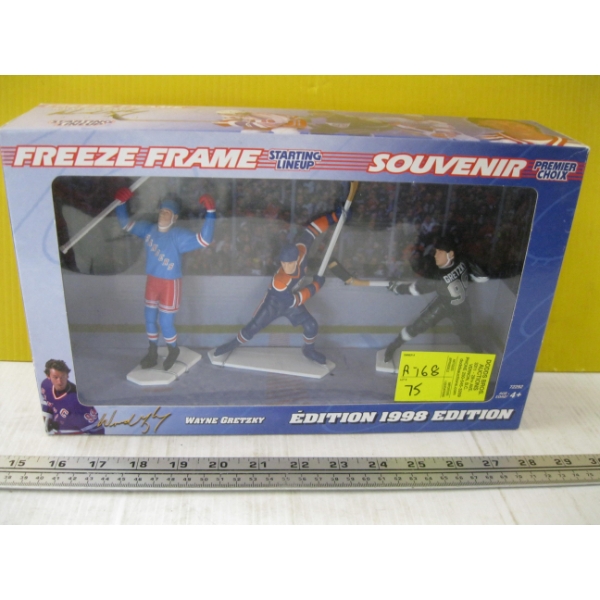 WAYNE GRETZKY FIGURINES
