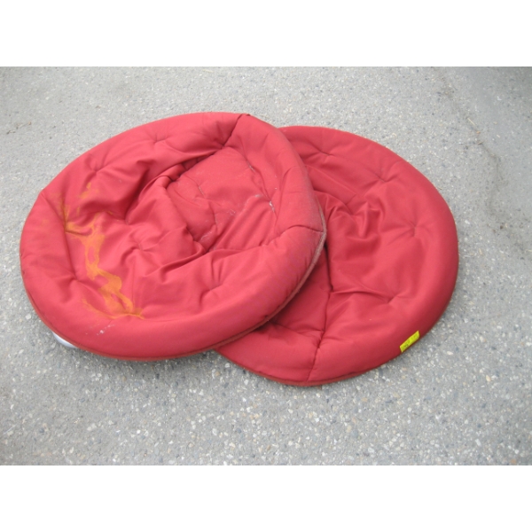 PAIR OF FOLDING PATIO TUB CHAIRS