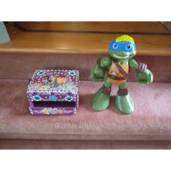 NINJA TURTLE & A SM. JEWELLERY BOX