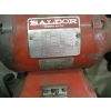 Image 3 : BALDOR 1/2HP BENCH GRINDER ON STAND