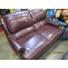 Image 2 : LEATHER LOVE SEAT