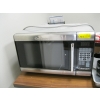 Image 1 : CUISINART STAINLESS STEEL MICROWAVE