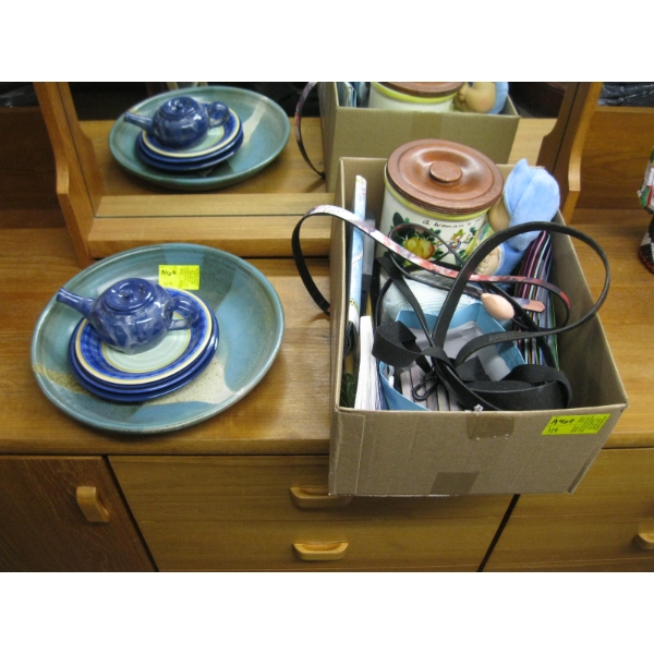 BOX OF MISC. LG. CERAMIC BOWL, ETC.