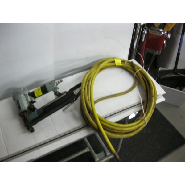 HITACHI AIR STAPLER & AIRLINE