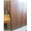 Image 2 : 2 DOOR STORAGE CABINET