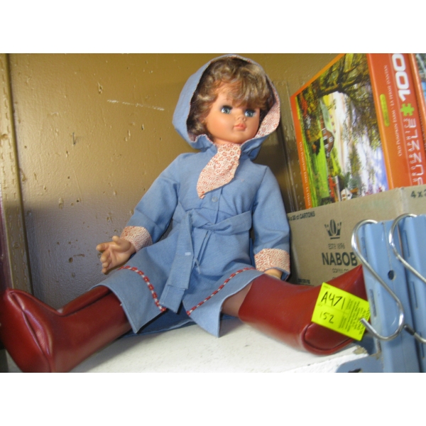 LG. DOLL