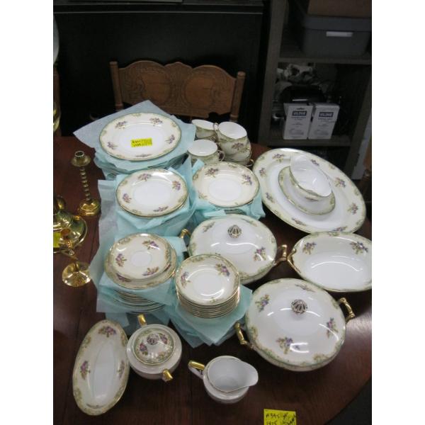 LG. CHINA DISH SET - NORITAKE CRANDON