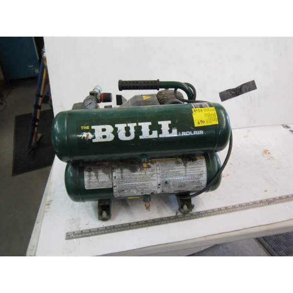 AIR COMPRESSOR