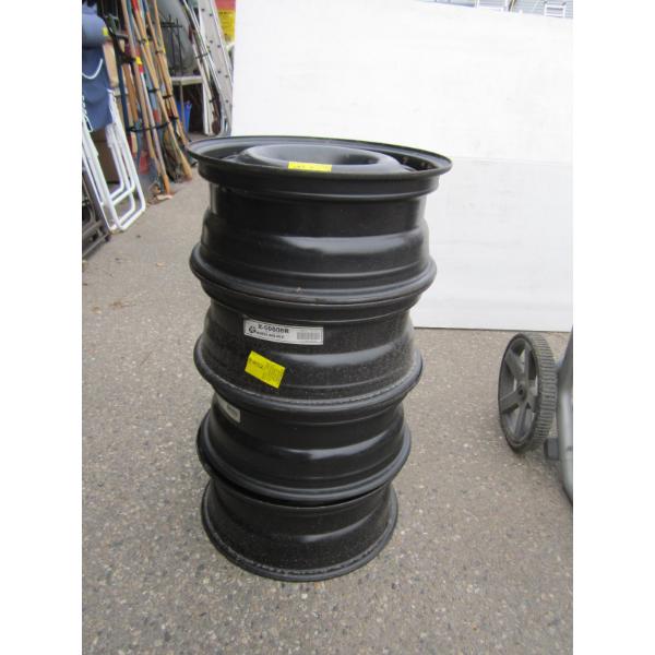 PAIR OF 5 BOLT 16"X6.5 RIMS