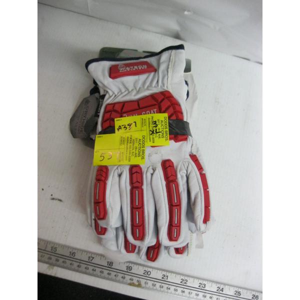 3 PAIRS OF SZ XL GLOVES
