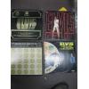 Image 2 : BOX OF ELVIS RECORDS