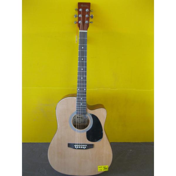 MADERA' 6 STRING ACOUSTIC GUITAR W/PICK UP/EQUALIZER