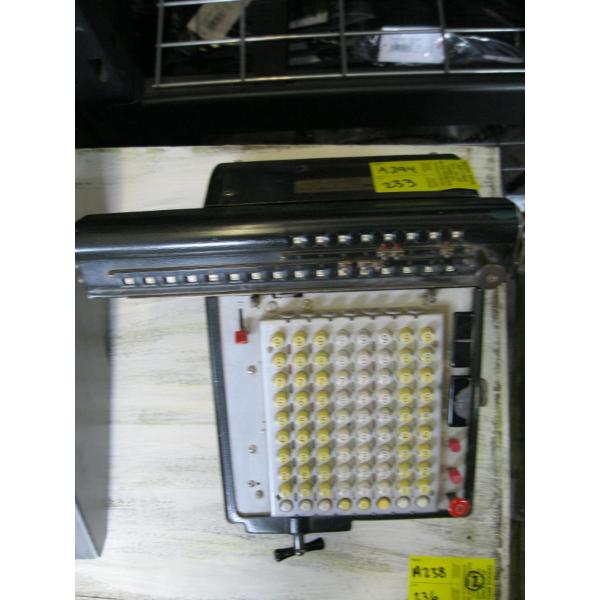 ANTIQUE ADDING MACHINE