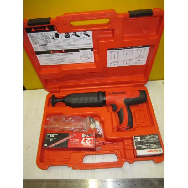RAM SET POWER ACTUATED TOOL KIT W/CHARGES & NAILS