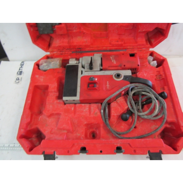 MILWAUKEE 1 5/8" ELECTRO MAGNETIC DRILL IN CASE