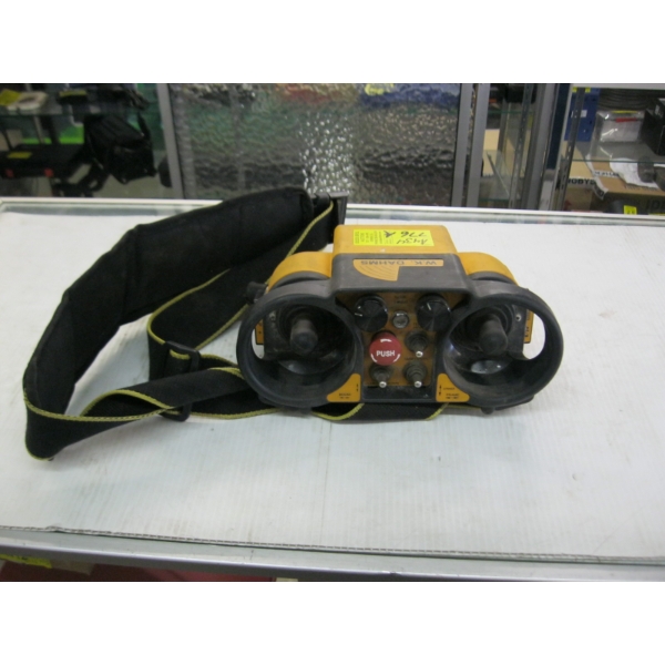 CONTROLLER FOR A CRANE