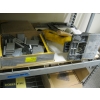 Image 1 : DEWALT AIR FLOOR STAPLER W/BOX STAPLES