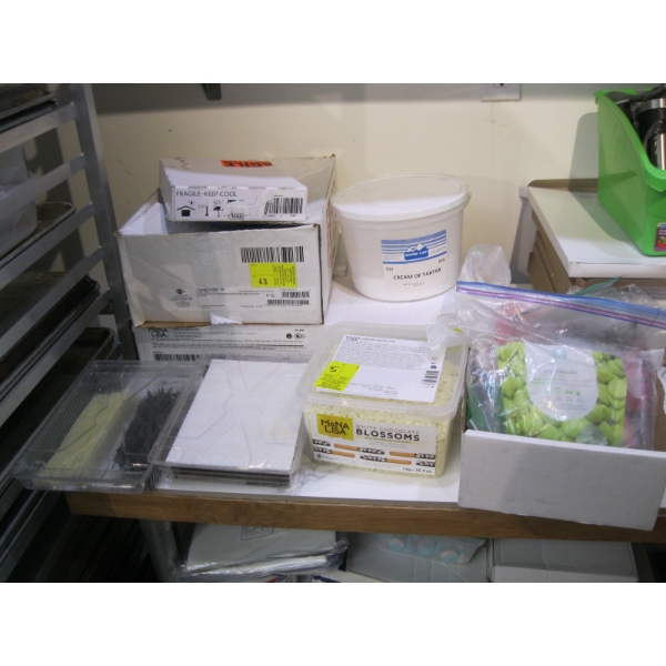 MISC. CAKE DECORATING ITEMS