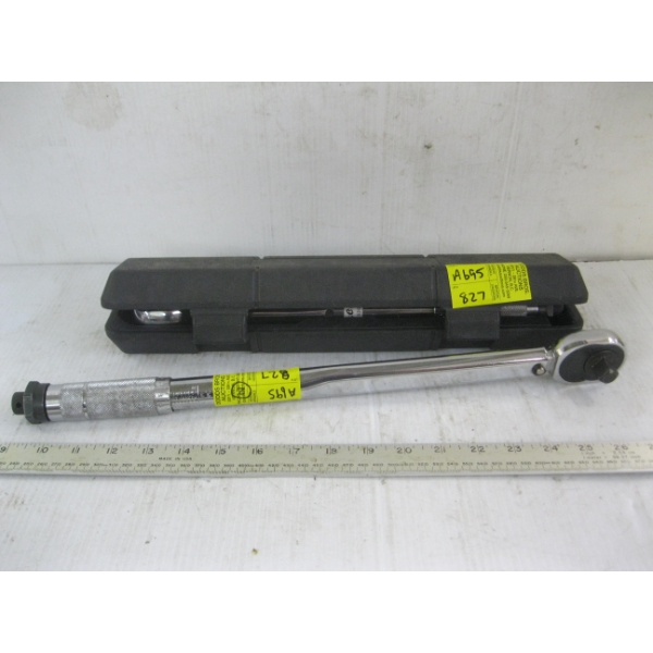 1/2" & 3/8" TORQUE WRENCHES