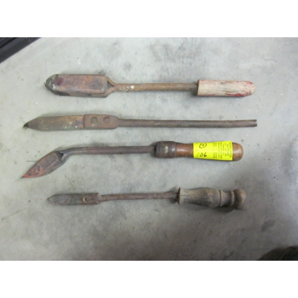 4 SOLDERING IRONS