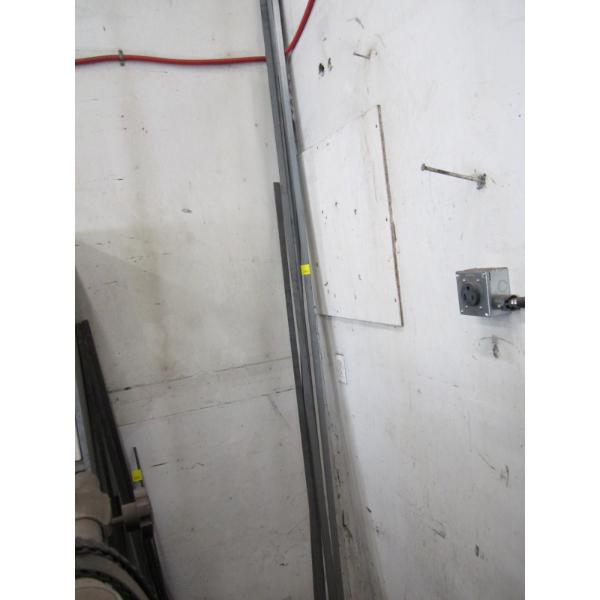 LONG, FLAT STEEL