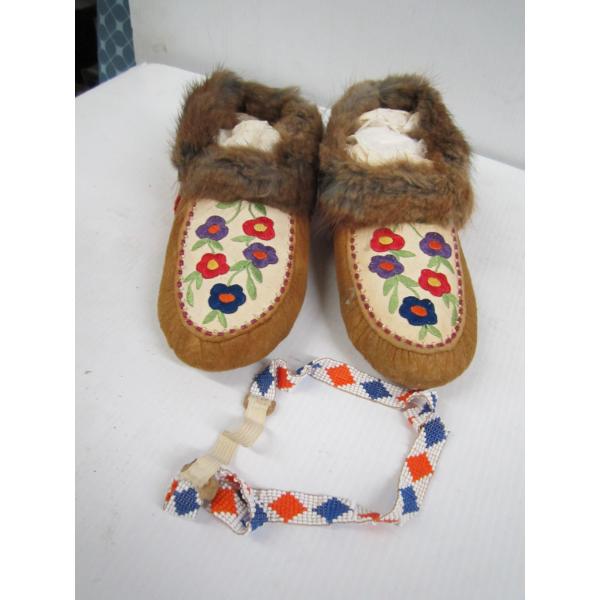 PAIR OF EMBROIDERED MOCASSINS