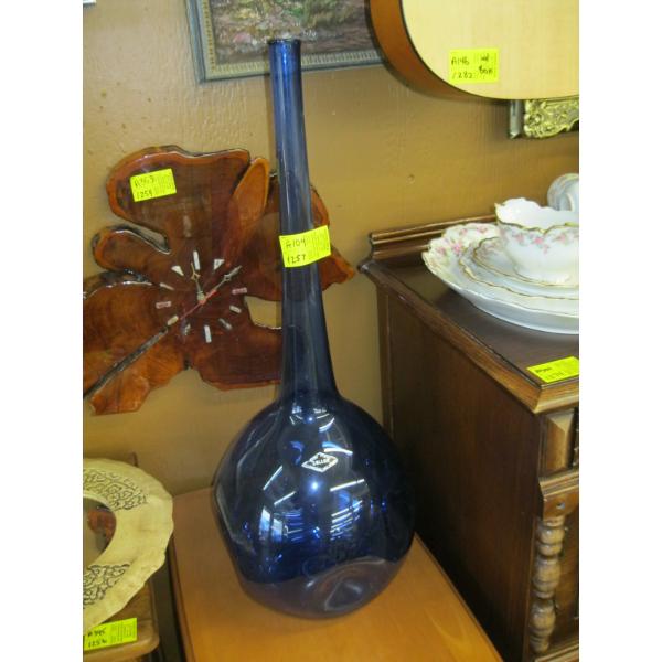 BLUE ZELLER HANDBLOWN GLASS VASE