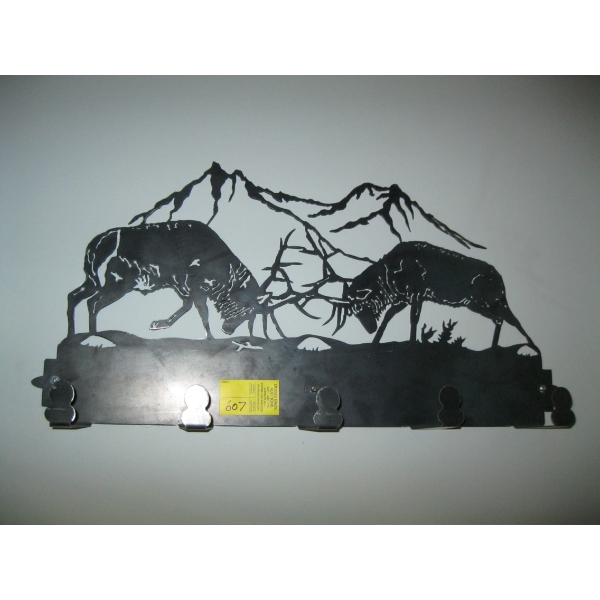 METAL FIGHTING ELK COAT RACK