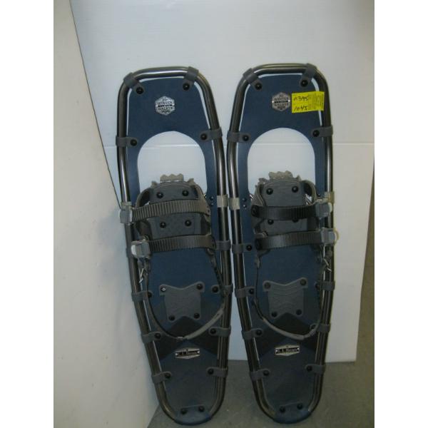 PAIR OF WINTER WALKER SNOWSHOES