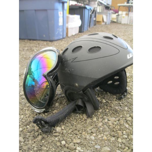 LG SKI HELMET W/GOGGLES