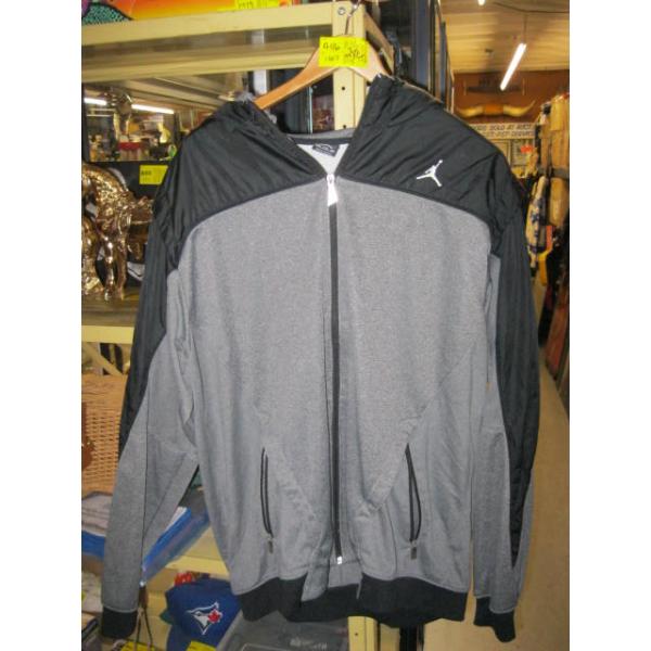 2 SZ XL AIR JORDAN ZIP UP HOODIE