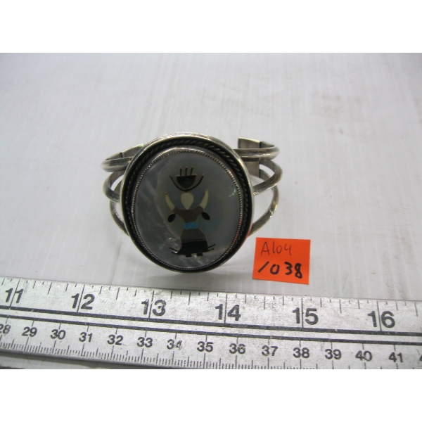SILVER NAVAJO BRACELET W/PAINTED STONE