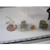Image 6 : COLLECTION OF 6 DECORATIVE PIANO ORNAMENTS