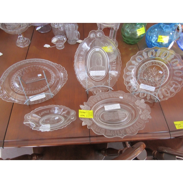 5 PIECES OF VINTAGE GLASSWARE